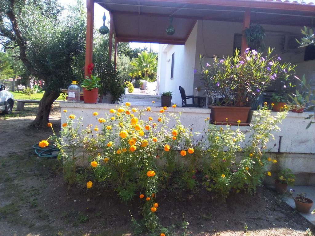 Casa Vacanza Fiorella Torre dell'Orso Exterior foto