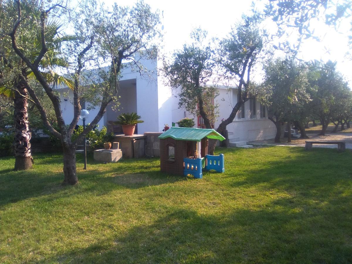 Casa Vacanza Fiorella Torre dell'Orso Exterior foto